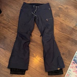 Woman’s Ski Pants.